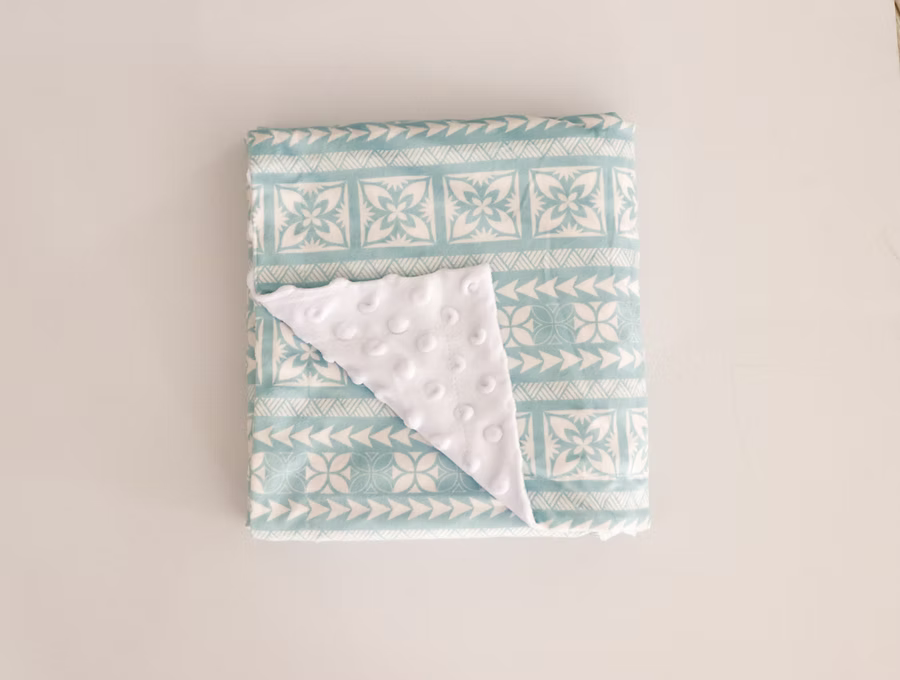 Couverture Minky - Bleue